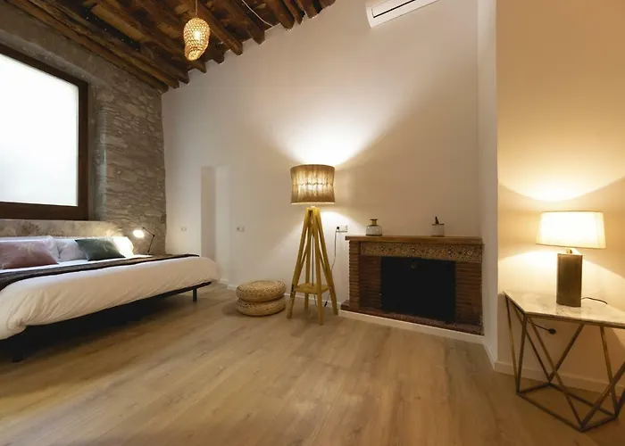 Bravissimo Bali, Beautiful 2 Bedroom * 赫罗纳