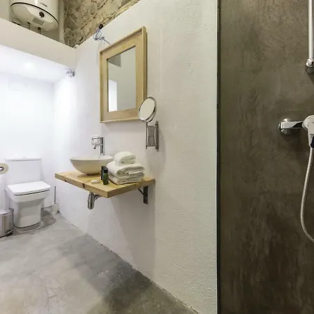 Bravissimo Bali, Beautiful 2 Bedroom Apartment Girona
