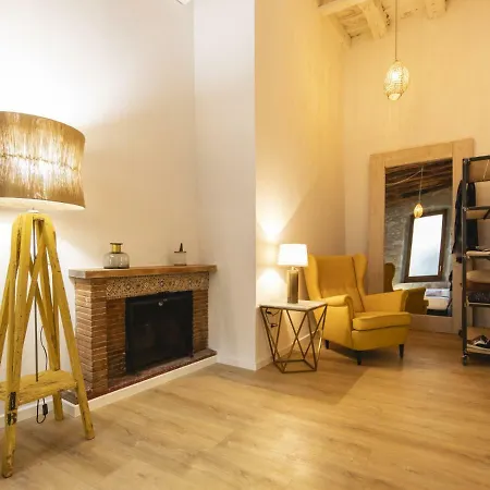 Bravissimo Bali, Beautiful 2 Bedroom Apartment Girona