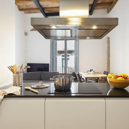 Bravissimo Bali, Beautiful 2 Bedroom * Girona