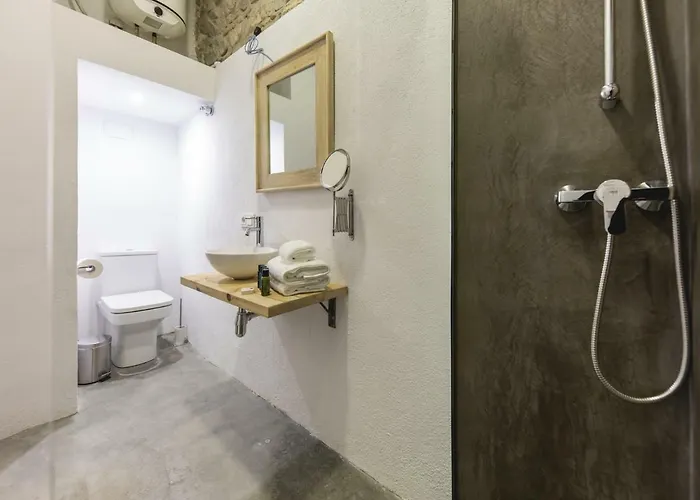 Bravissimo Bali, Beautiful 2 Bedroom Daire Girona