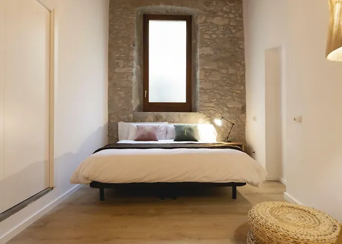 Bravissimo Bali, Beautiful 2 Bedroom * Жирона